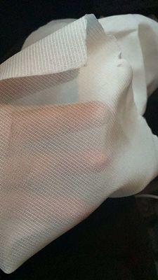 Ткань из 100% полиэстера Cp66 сетки для одежды, соединяющая интерфейсные подкладки, подкладки
