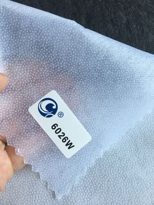 GAOXIN Сжатиестойкий клейкий плавный нетканый интерлининговый костюм с плавлением 16-100 гм